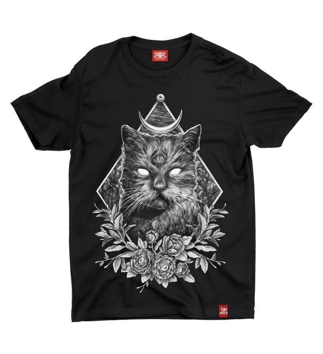 C3662_-_CAT_MOON_LAY.jpg